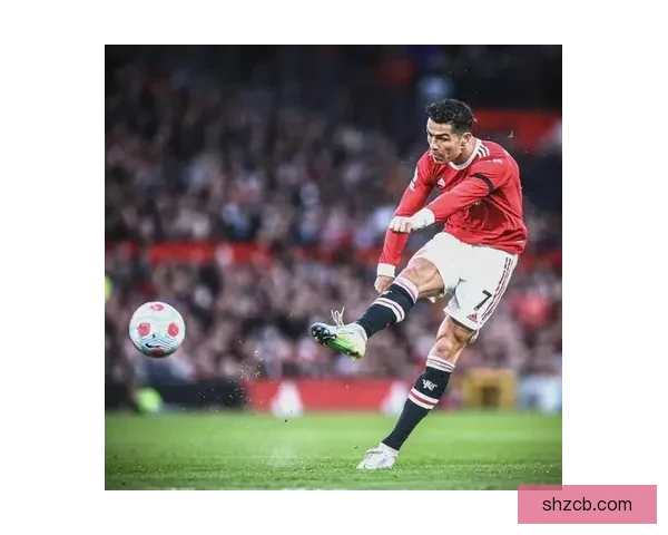 C罗里斯本惊艳曼联之战引爆欧洲足坛传奇对决瞬间巅峰激荡回响史